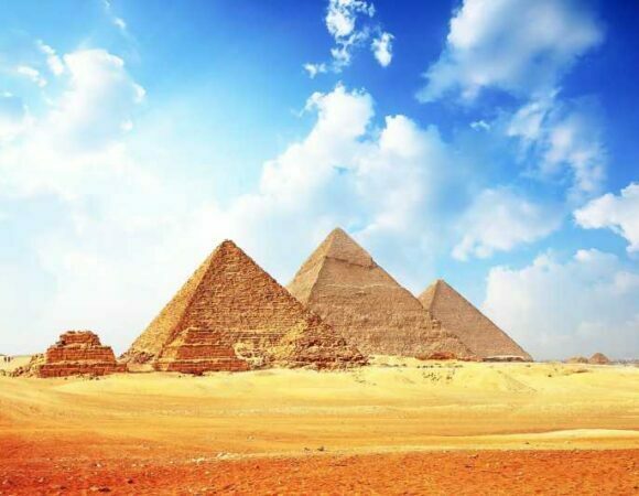 From Hurghada: Cairo Day Tour in a small group