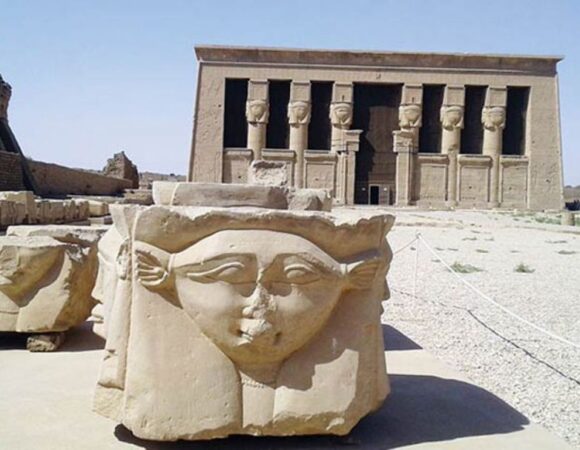 Ab Hurghada: Privater Tagesausflug nach Abydos & Dendera Templ