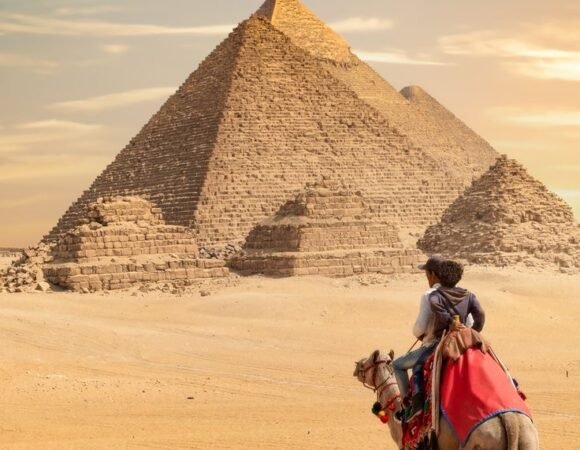 🏜️✨ Příběh pyramid… když faraoni vytvořili zázrak