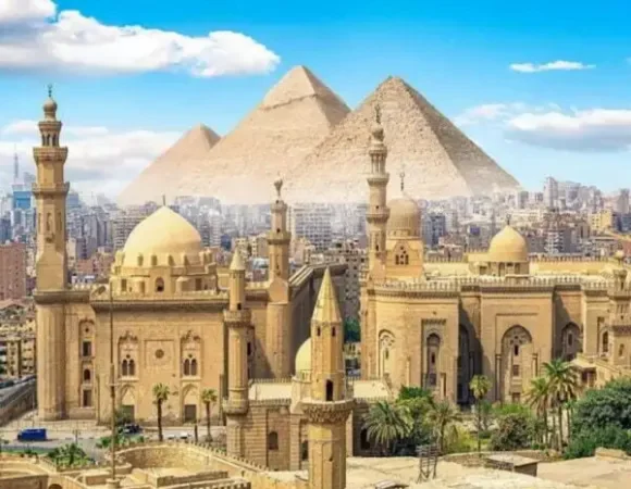 two day tour Hurghada to Cairo