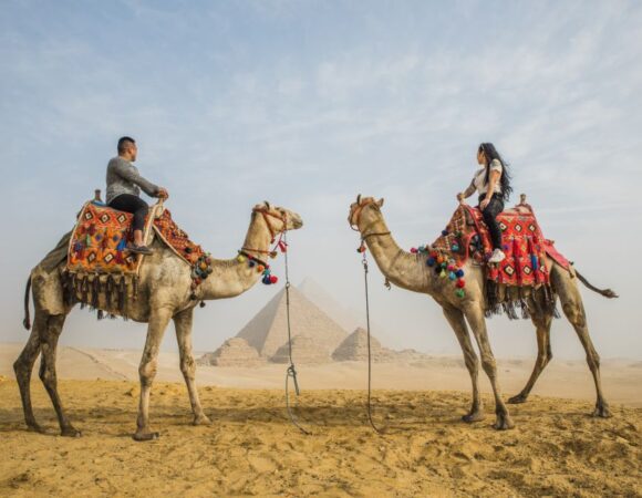 From Cairo: Private Tour Pyramids, Sakkara & Memphis Private Tour with Lunch