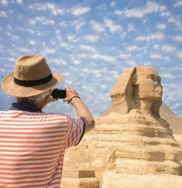 Private Tour Giza Pyramids and Sphinx & Sakkara -  Private Tour with Lunch