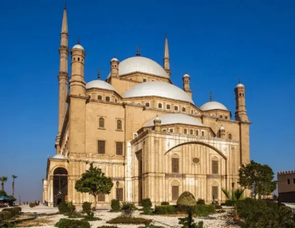 Islamic Cairo walking