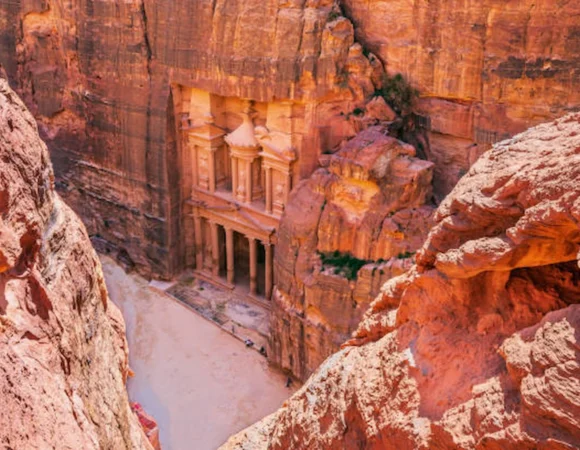 Day Trip to Petra 10