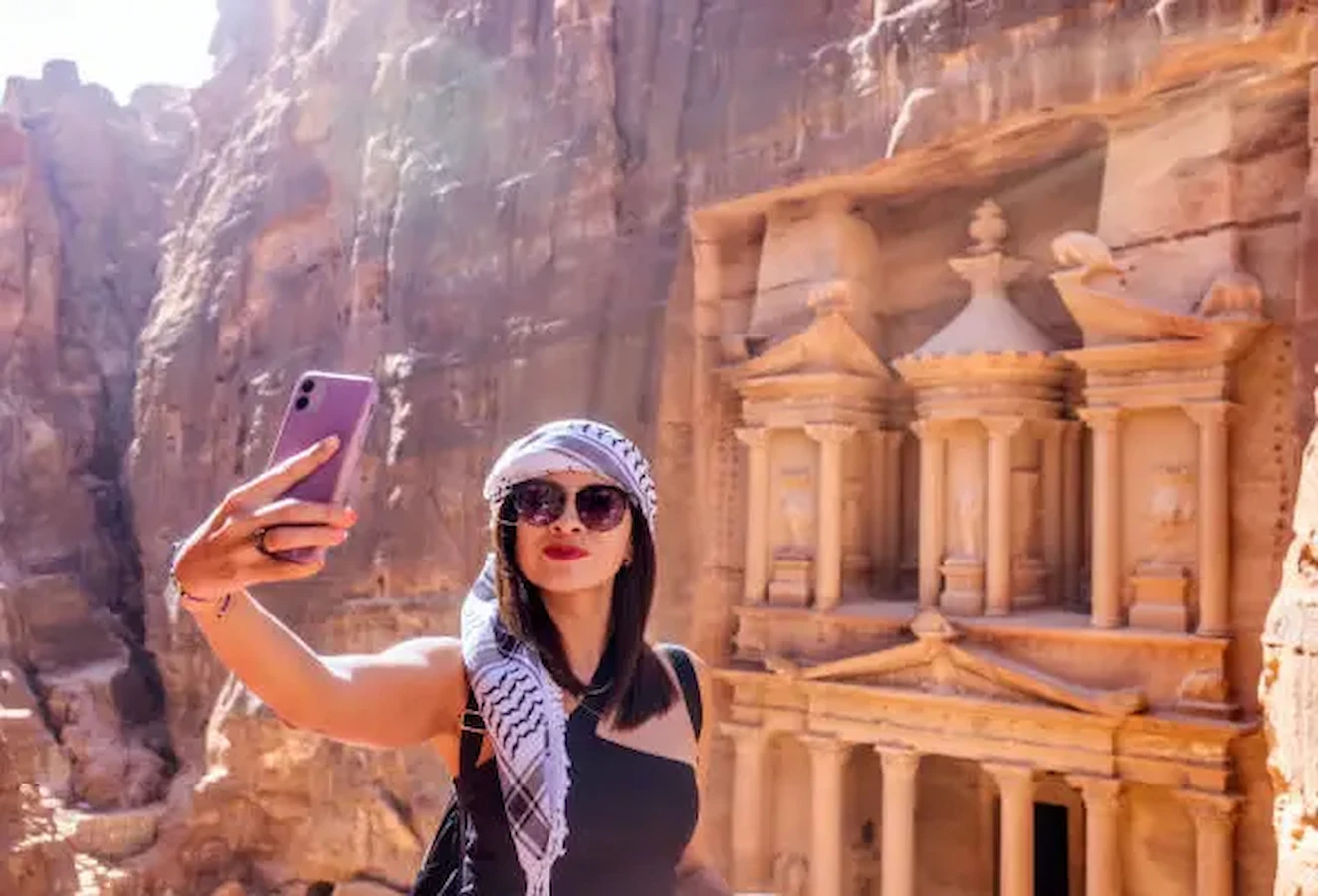 Day Trip to Petra from Sharm el Sheikh by Ferry