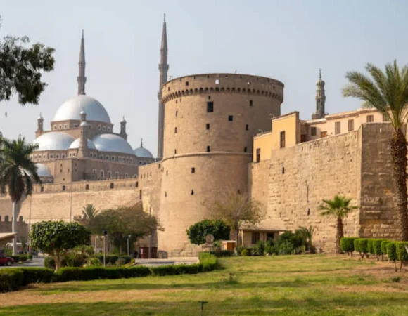 Elite Day Cairo Tour from Hurghada by Plane & Giza Pyramids