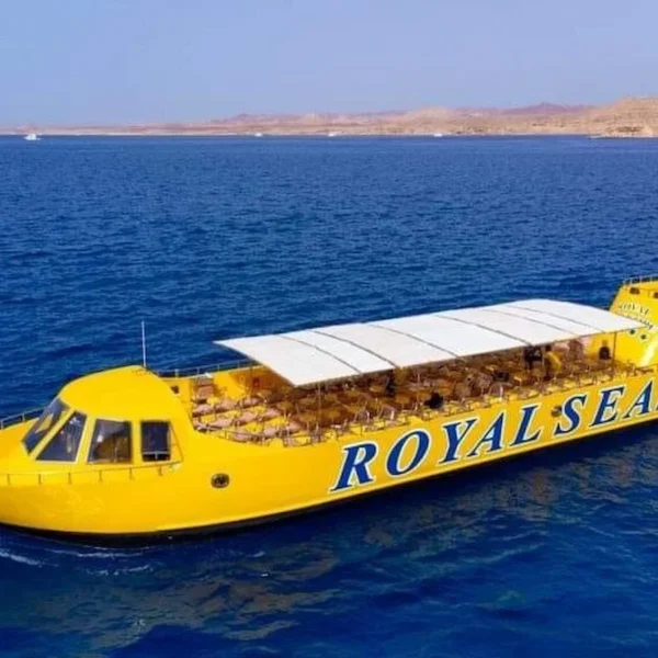 Glass Boat Sharm el Sheikh - Semi Submarine Sharm el Sheikh