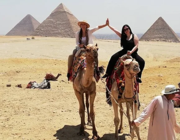 Pyramids and Sphinx Tour 9