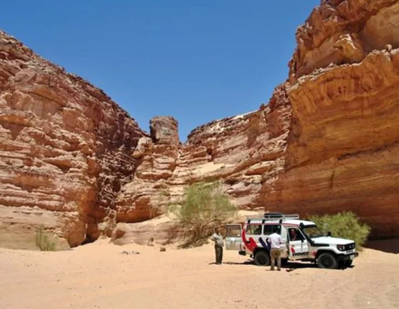 Colored Canyon & Blue Hole 7