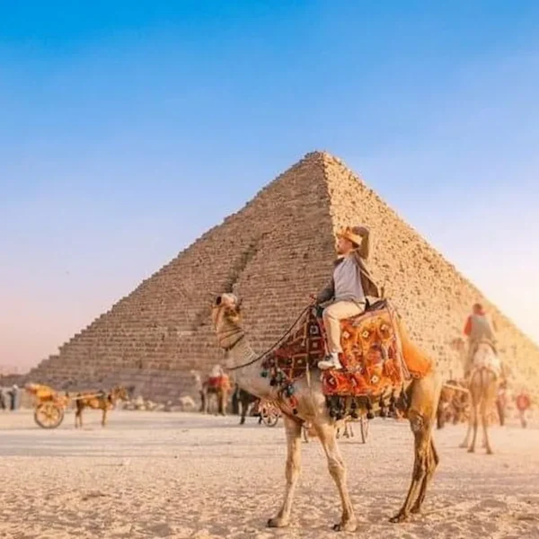 Day trip Sharm el Sheikh to Pyramids, Sphinx & Grand Egyptian Museum by Bus