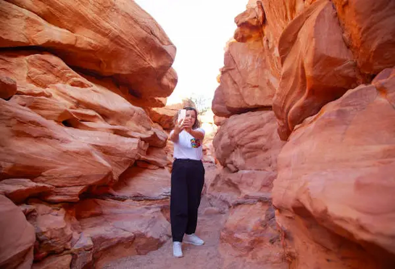 Salama Canyon Safari & Snorkeling at Dahab - Jeep Safari Colored Canyon & Blue Hole