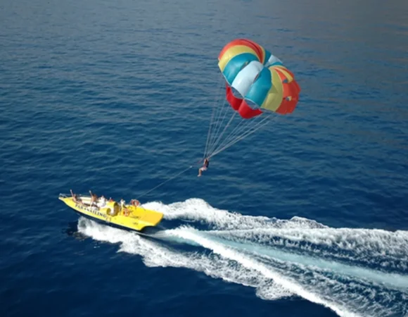 Sharm el Sheikh Parasailing 2