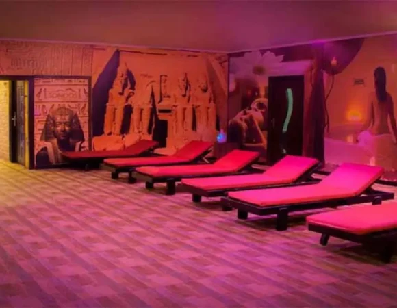 Cleopatra Plus in Hurghada