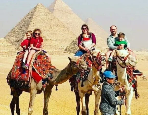 Giza Tour - 2 Days Private Tour to Giza, Saqqara, Memphis & Cairo Highlights