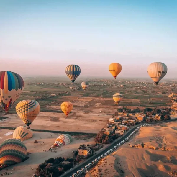 Elite Hot Air Balloon & Luxor Overnight Tour from Hurghada