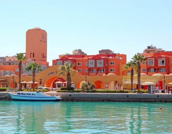 Private Hurghada City Trip