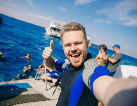 Diving in Hurghada Egypt: Two-Dive Boat Trip & Buffet Lunch